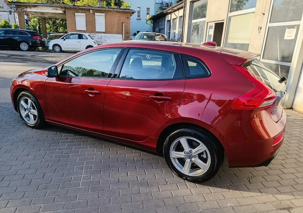 Volvo V40 cena 39900 przebieg: 171884, rok produkcji 2012 z Świętochłowice małe 379